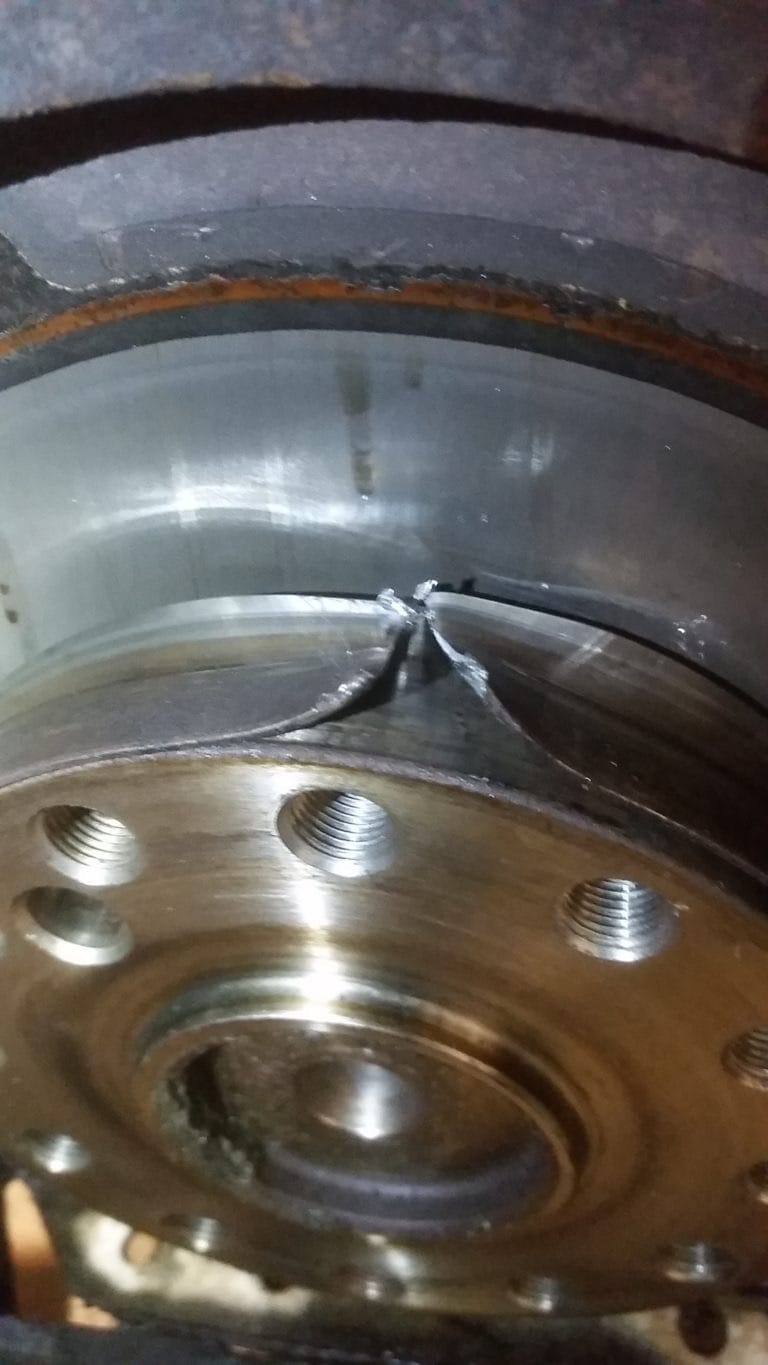 DT466 Rear Main Seal Church Bus Basics